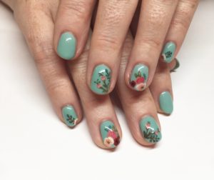 Floral nails